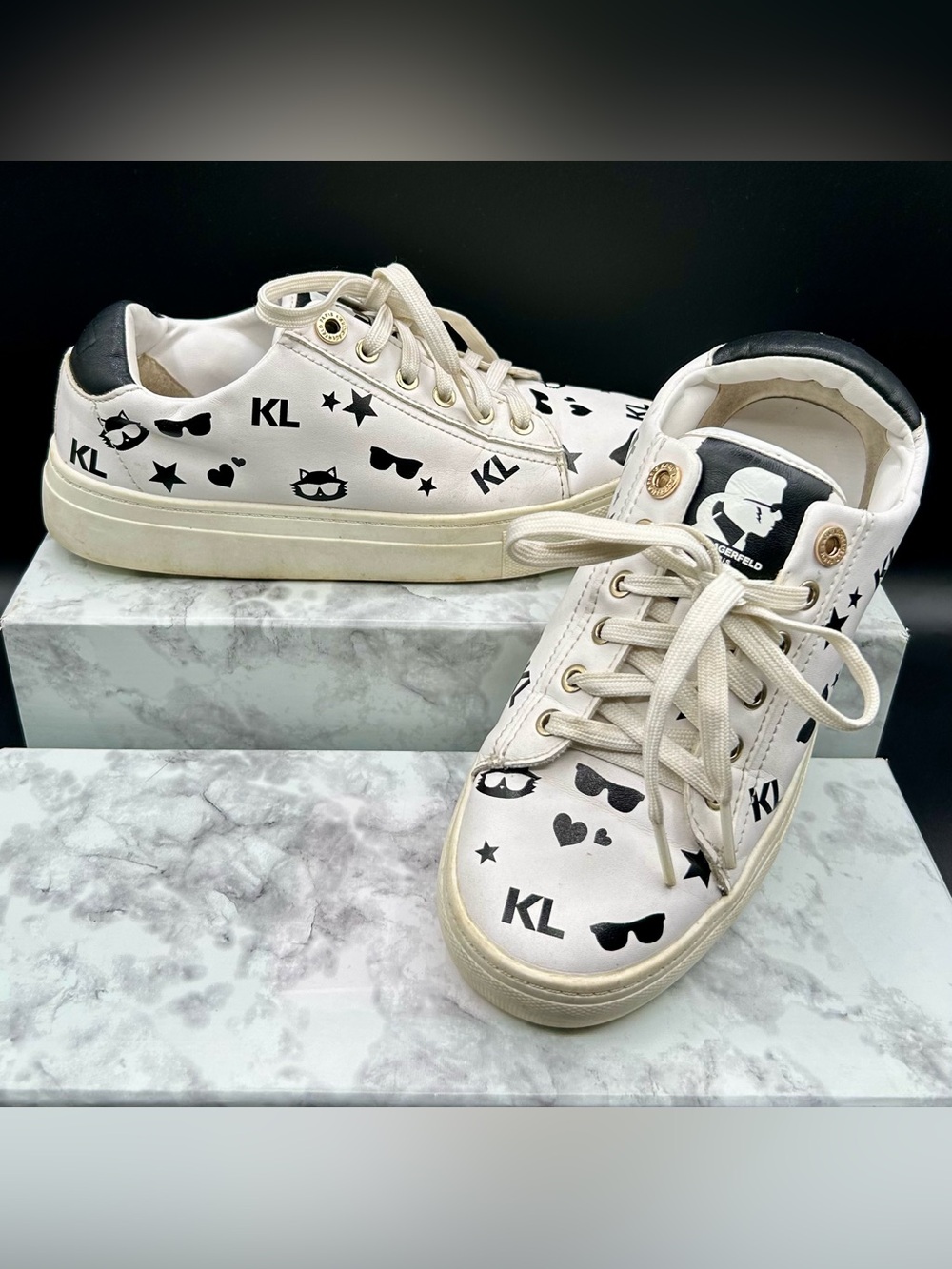 KARL LAGERFELD Paris Cate Choupette Platform Sneakers in White&Black. Size 6.5 M
